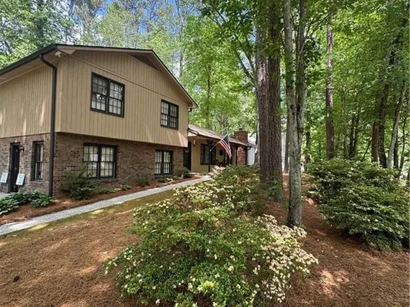 3379 Mountain Hollow Dr, Marietta, GA 30062