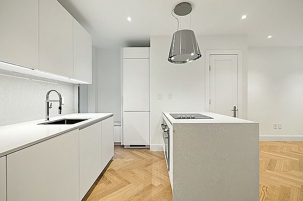 1st image of 336 W 95th St APT 25