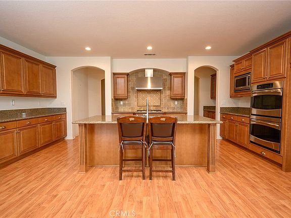 4th image of 3422 Marvel St