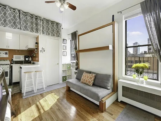 Sold by Sotheby's International Realty | media 1