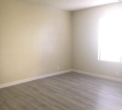 5th image of 20505 S Vermont Ave Unit 5