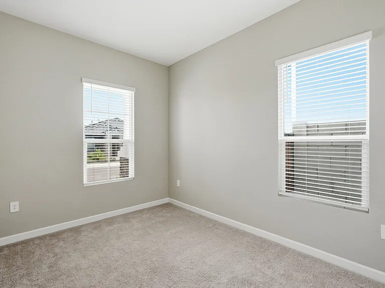 5028 E Shady Glen Ave — Photo 25