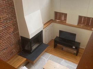 1772 Willard St NW #1, Washington, DC 20009