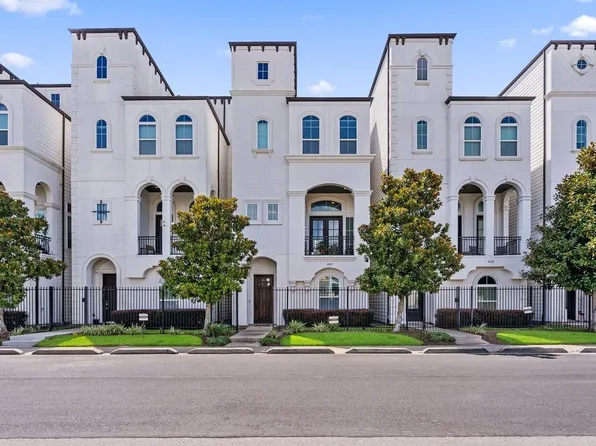 637 Middle St, Houston, TX 77003