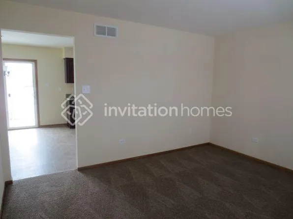 2106 Cumberland Dr, Plainfield, IL 60586