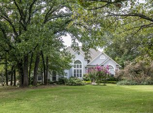 2650 Raintree Cir, Sapulpa, OK 74066