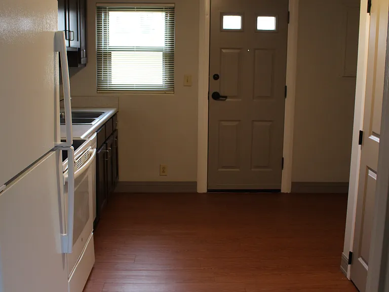 Ridgeview Apartments — Photo 16
