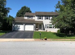 4 Wild Deer Dr, Stevens, PA 17578
