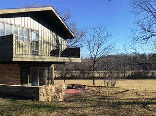 800 Lane St, Willow Springs, MO 65793