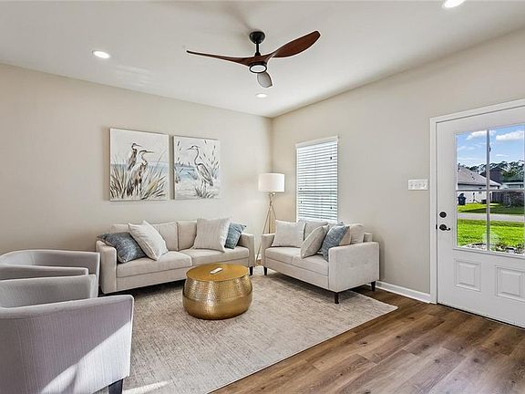 3rd image of 70086 5th St