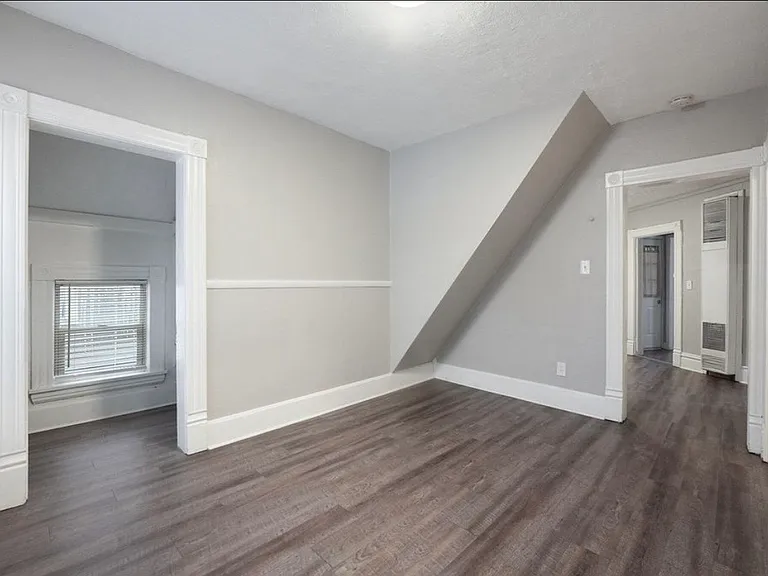 1043 Bridge St NW #2 — Photo 6