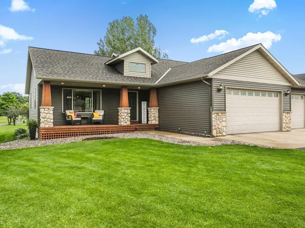 418 7th Ave SE, Saint Joseph, MN 56374