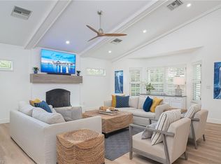 1420 Jewel Box AVE, NAPLES, FL 34102