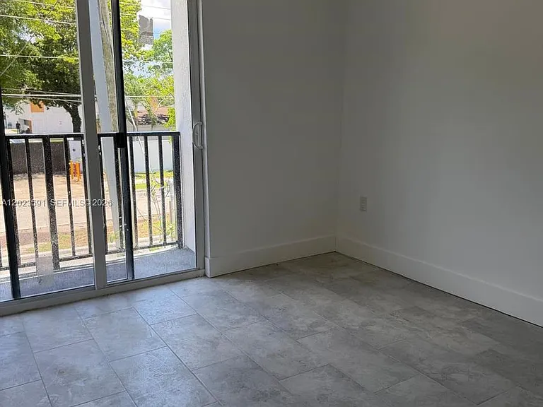 147 NW 59th St #206 — Photo 21