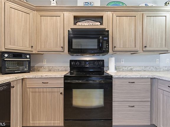 2nd image of 5558 Palm Beach Blvd Lot 249