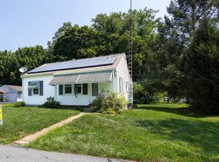 25 Pleasant View Ave, Willow Street, PA 17584