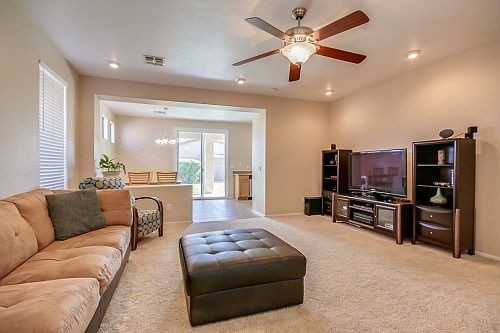 3rd image of 9759 E Juanita Ave