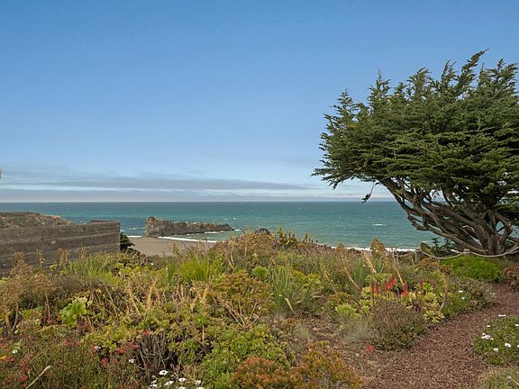 5th image of 7036 Cliff Avenue