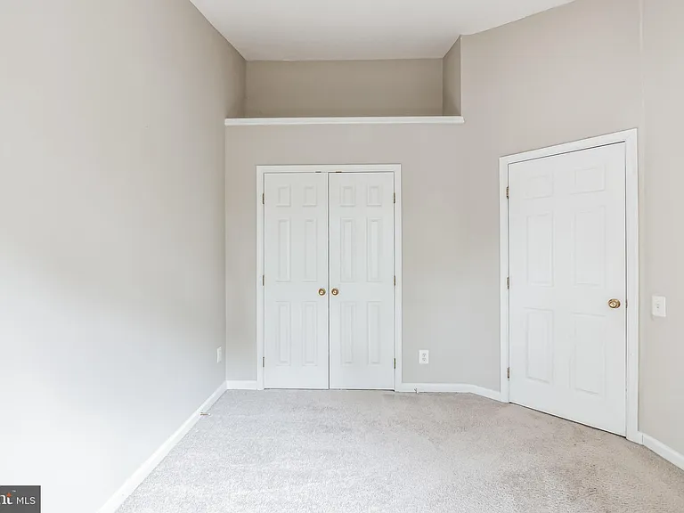 12876 Fair Valley Ct — Photo 20