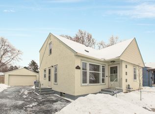 1482 Schletti St, Saint Paul, MN 55117