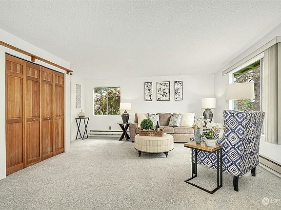 5th image of 12703 NE 156th Street