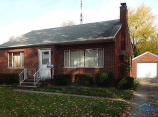 430 Marshall St, Wauseon, OH 43567