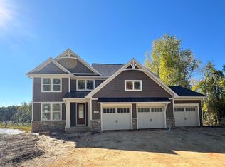 7187 W R Ave, Kalamazoo, MI 49009