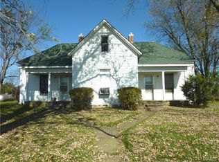 14838 Pike 340, Middletown, MO 63359