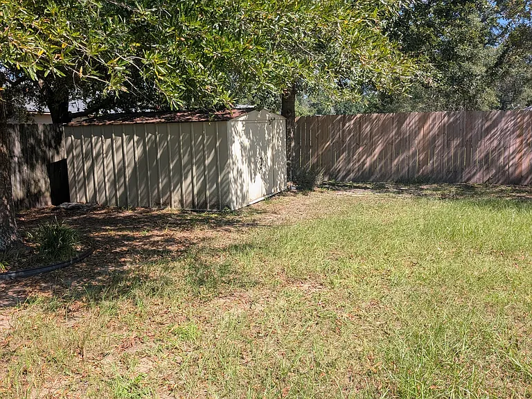 139 Haney Rd — Photo 10