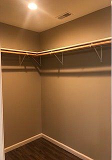 2nd image of 128 Lincoln Dr