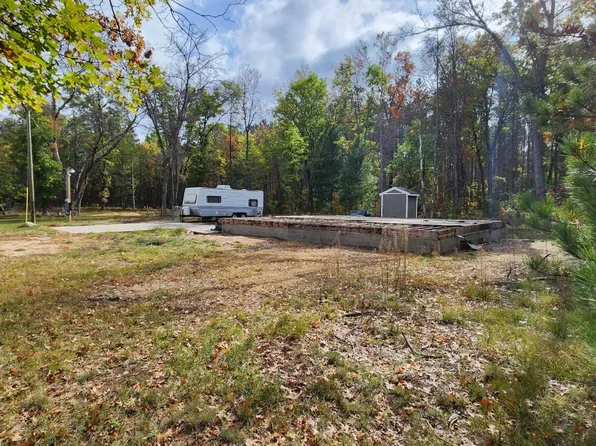 7339 S Jenkinson St, Baldwin, MI 49304