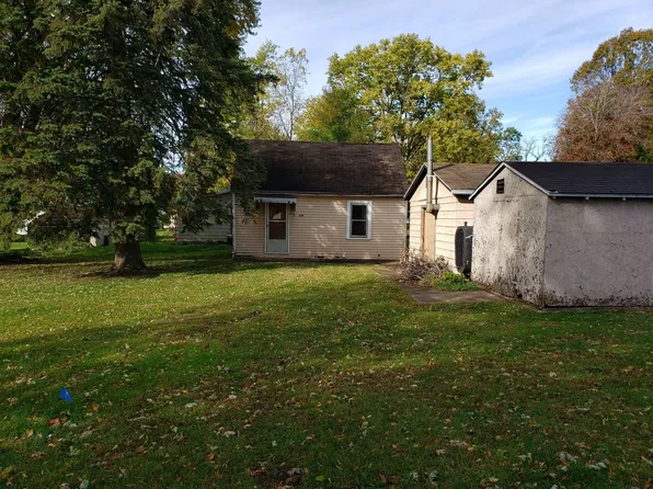 210 Avenue E, Rock Falls, IL 61071