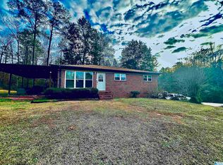 140 Armstrong Loop, Hayden, AL 35079