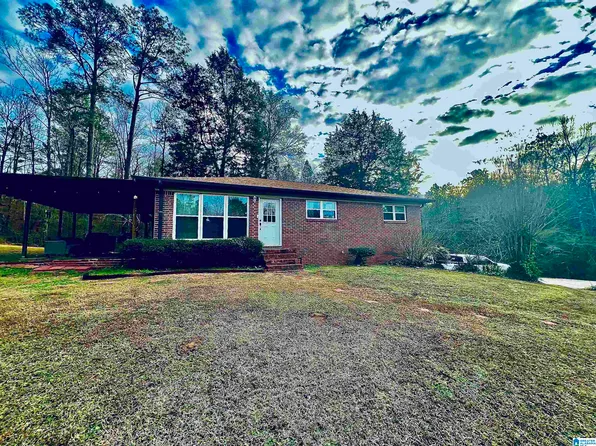 140 Armstrong Loop, Hayden, AL 35079