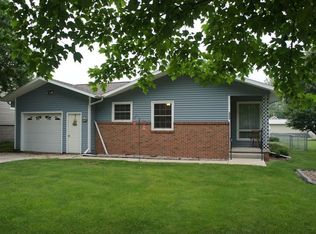 1922 Carroll St, Boone, IA 50036