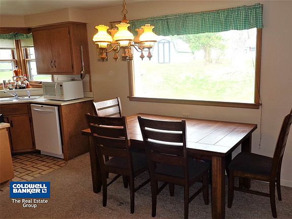 Dining Area with a View!