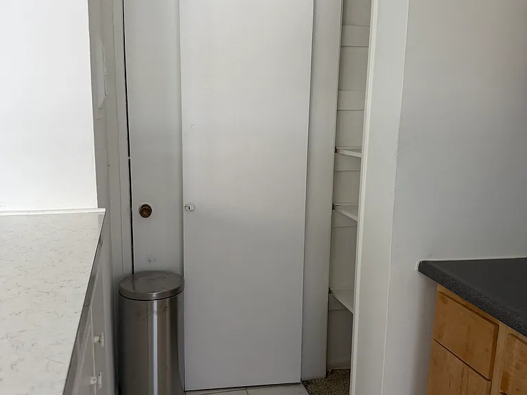 10944 Strathmore Dr #44 — Photo 16