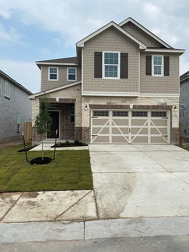 1020 Brambles Dr Photo 1