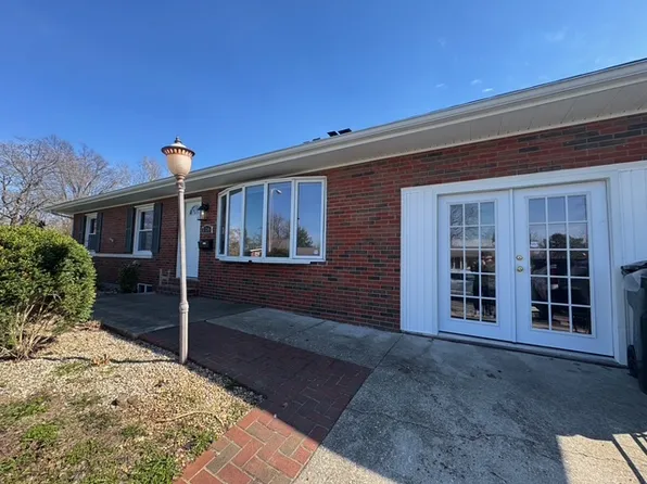 116 Sutton Pl, Lexington, KY 40504