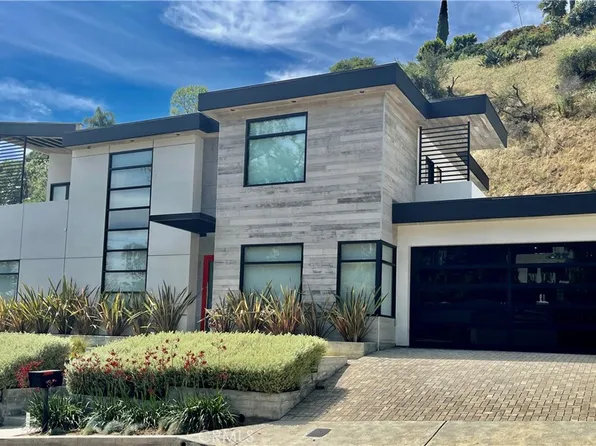 1319 Sunset Plaza Dr, Los Angeles, CA 90069