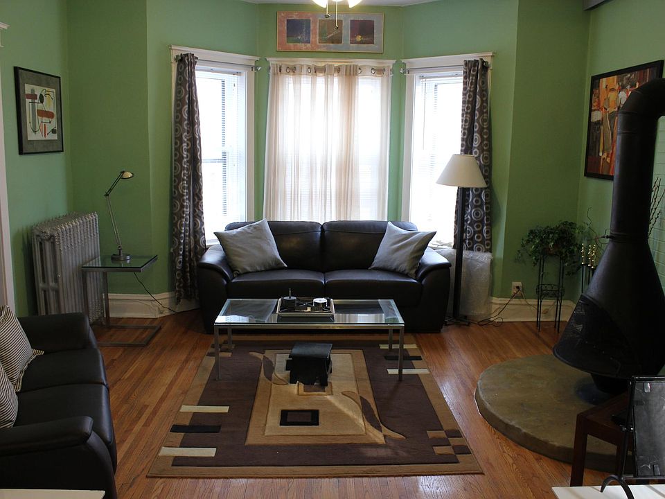 1st image of 4414 N Artesian Ave #2F