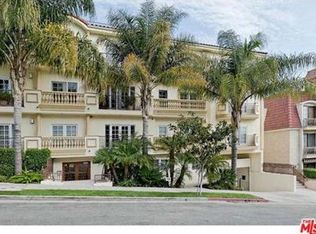 2340 Fox Hills Dr #PENTHOUSE 3, Los Angeles, CA 90064
