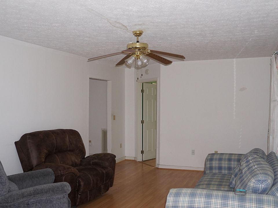 1st image of 281 Canary Dr
