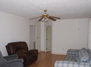 281 Canary Dr, Crossville, TN 38555