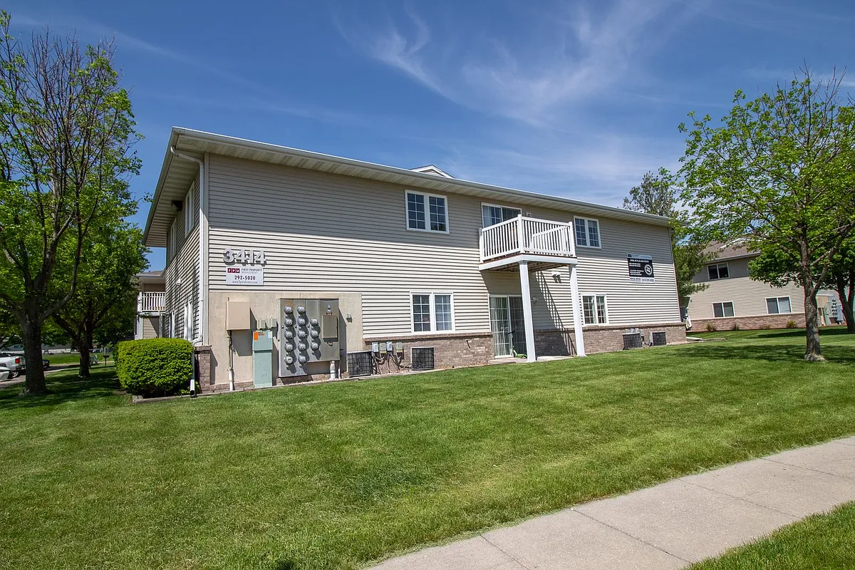 Building Photo - 3414 Orion