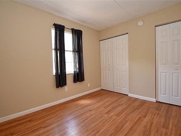 2nd image of 231 Lewfield Cir #231
