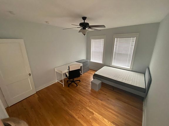 4th image of 762 Kingsland Ave #P