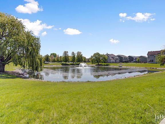 4th image of 119 Windstone Dr