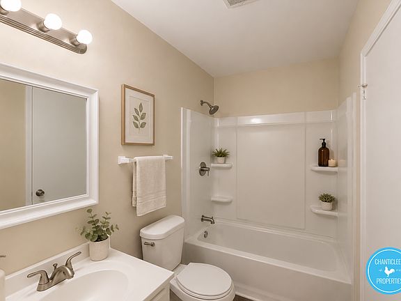 4th image of 512 E Harden St #H