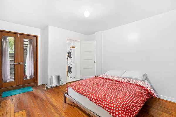 Rented by Compass | media 1